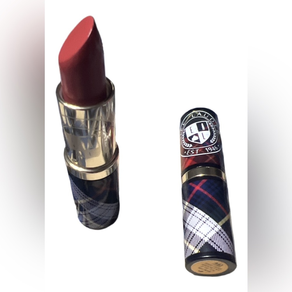 Estée Lauder  Brick Red Lipstick NEW🔥🔥